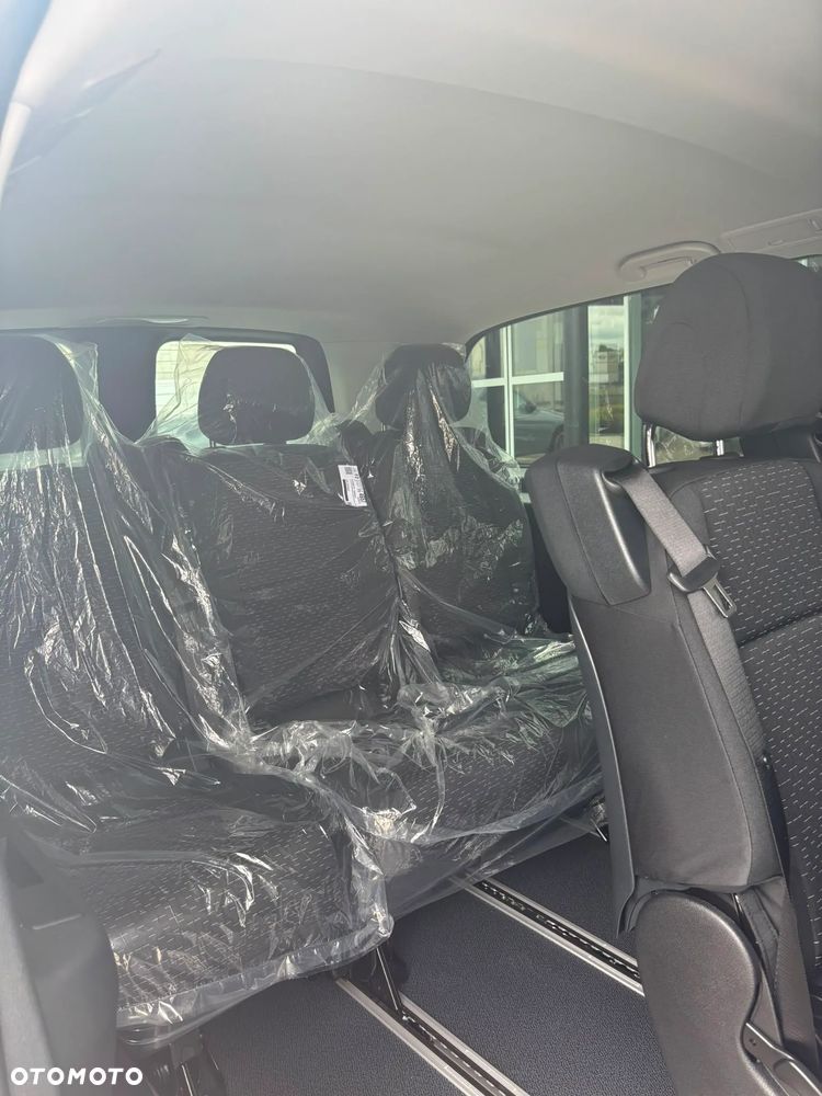 Mercedes-Benz Vito - 23