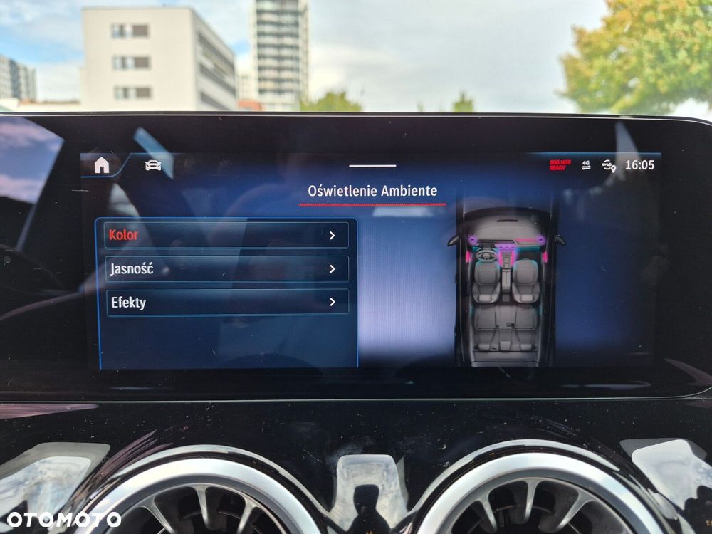 Mercedes-Benz EQA - 15