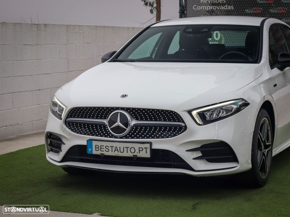 Mercedes-Benz A 250 e AMG Line - 3