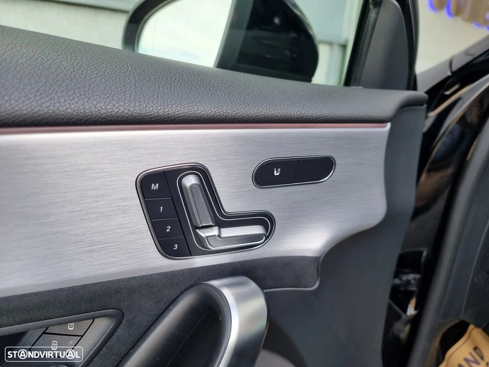 Mercedes-Benz A 35 AMG 4Matic - 10