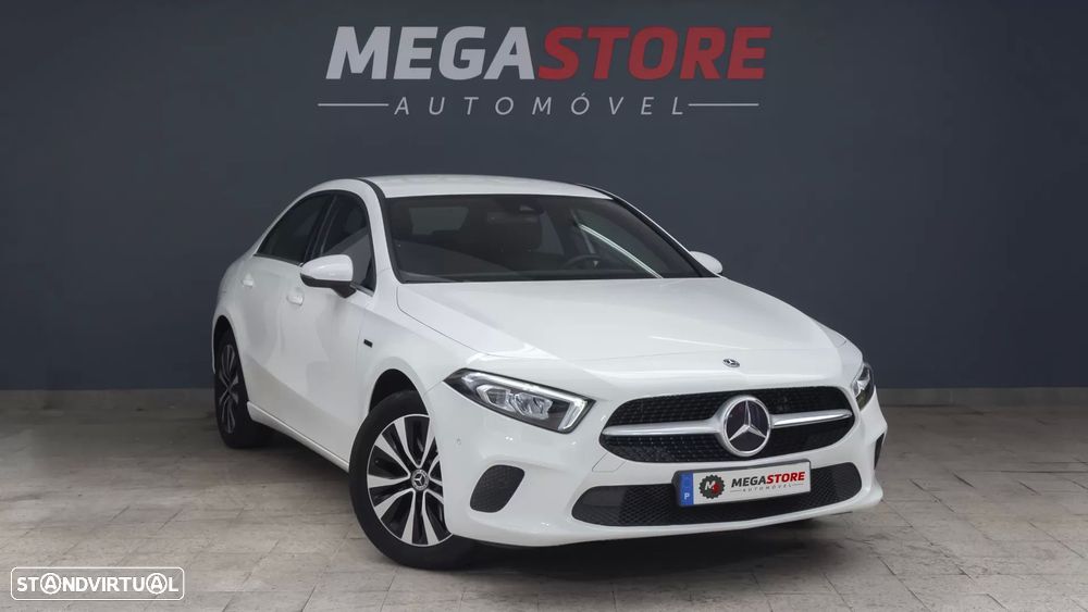 Mercedes-Benz A 250 Limousine - 1