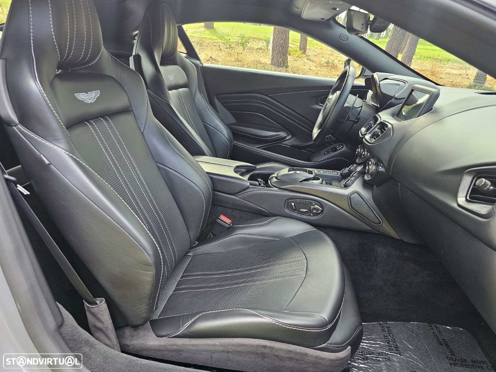 Aston Martin Vantage Coupe V8 - 19