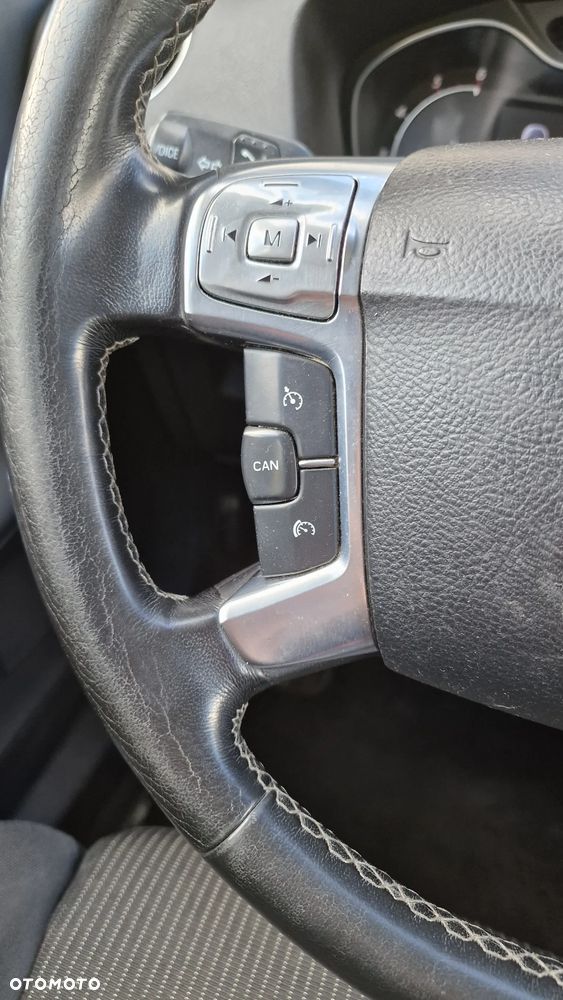 Ford Mondeo 2.0 TDCi Titanium - 34