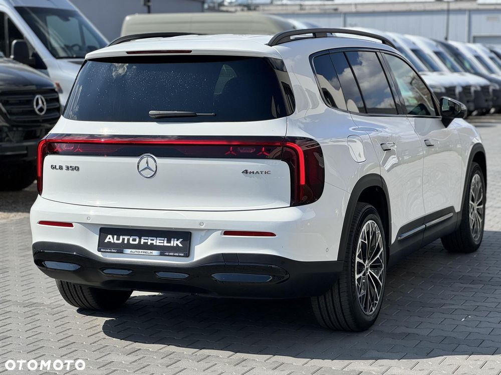 Mercedes-Benz GLB - 6