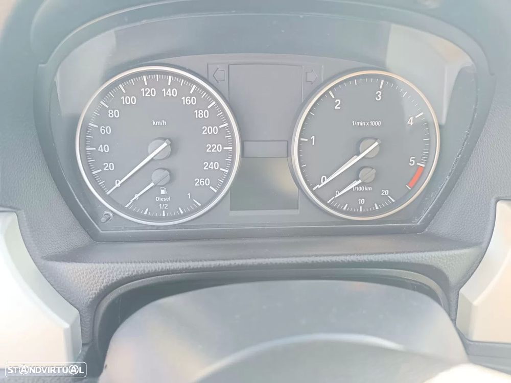 BMW 320 - 30