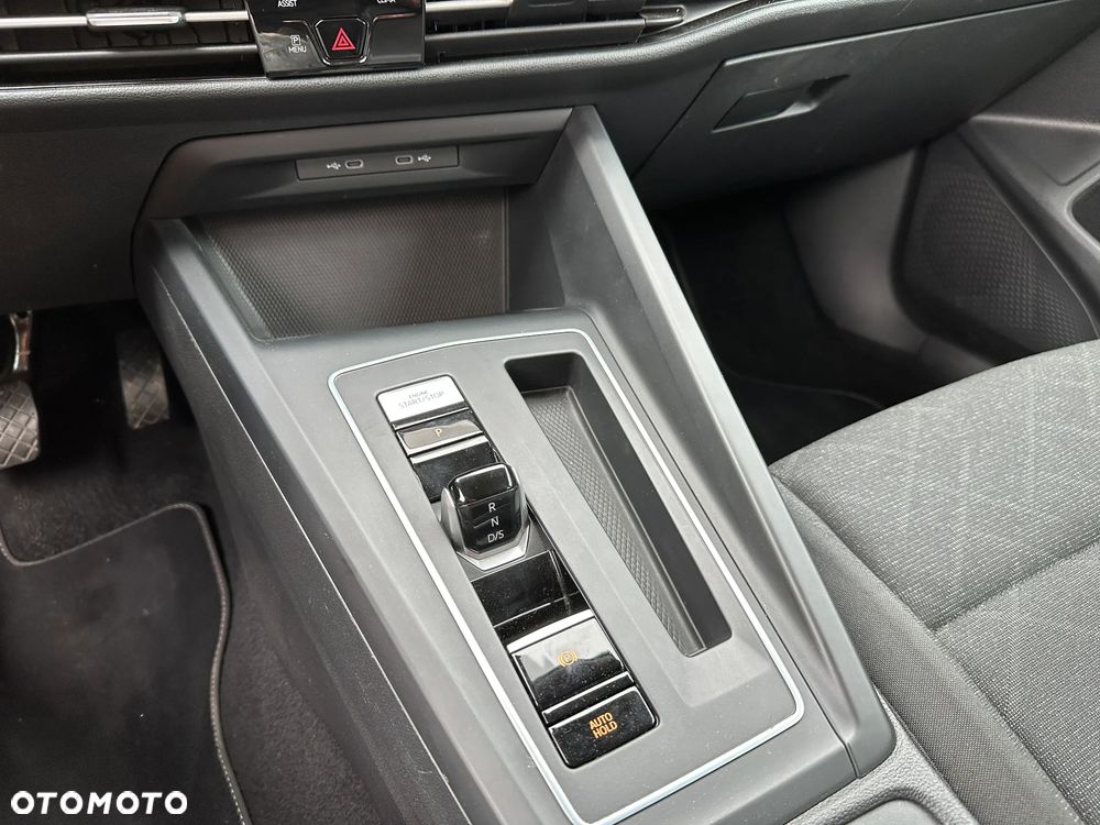 Volkswagen Golf - 17