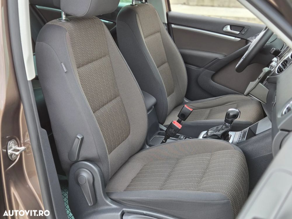 Volkswagen Tiguan - 11