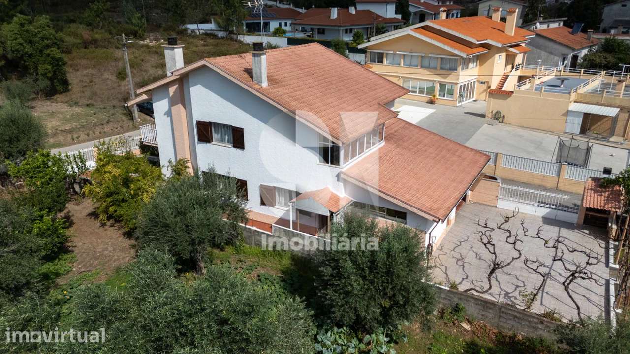 Moradia T5 em Vila Nova de Poiares - Grande imagem: 5/50