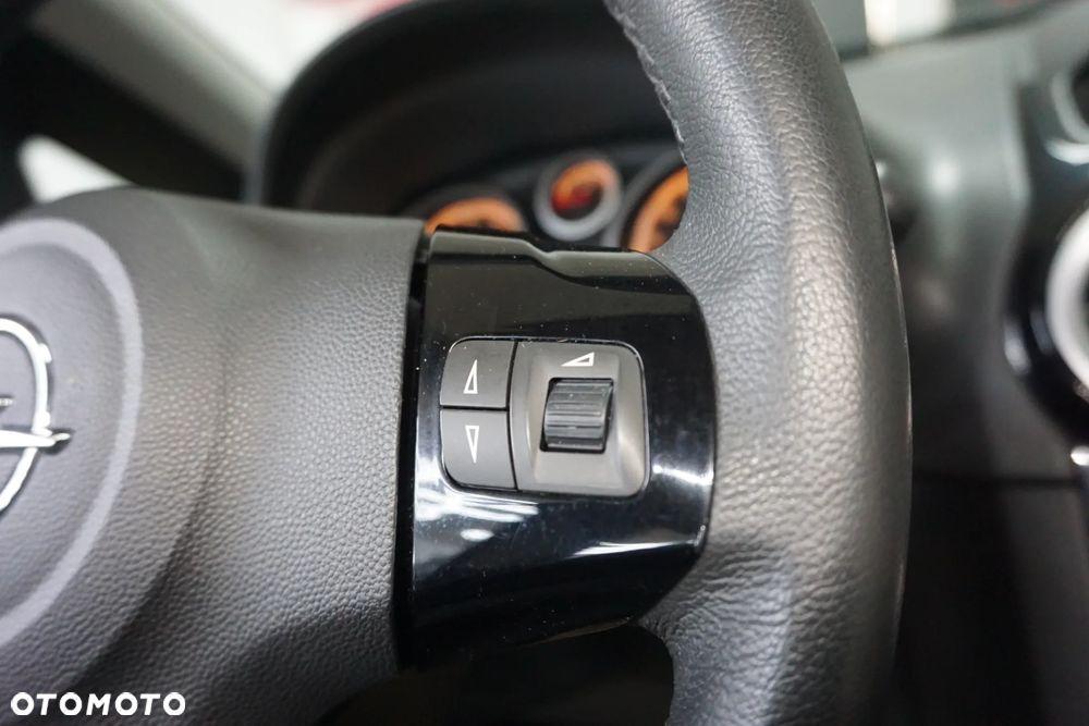 Opel Corsa 1.2 16V Enjoy - 25