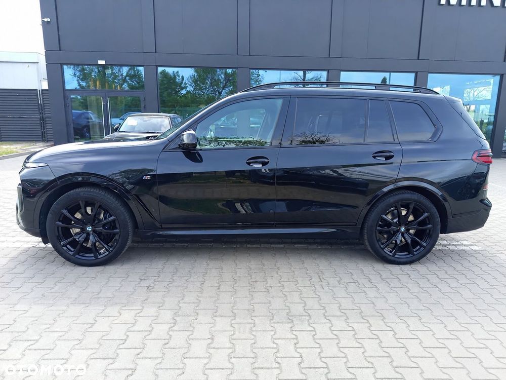 BMW X7 - 9