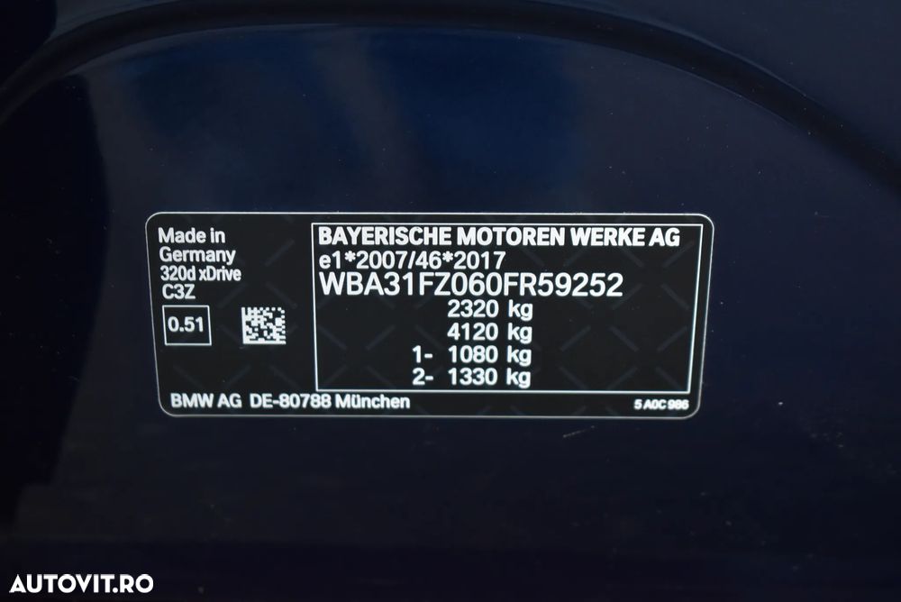 BMW Seria 3 320d xDrive AT MHEV - 24