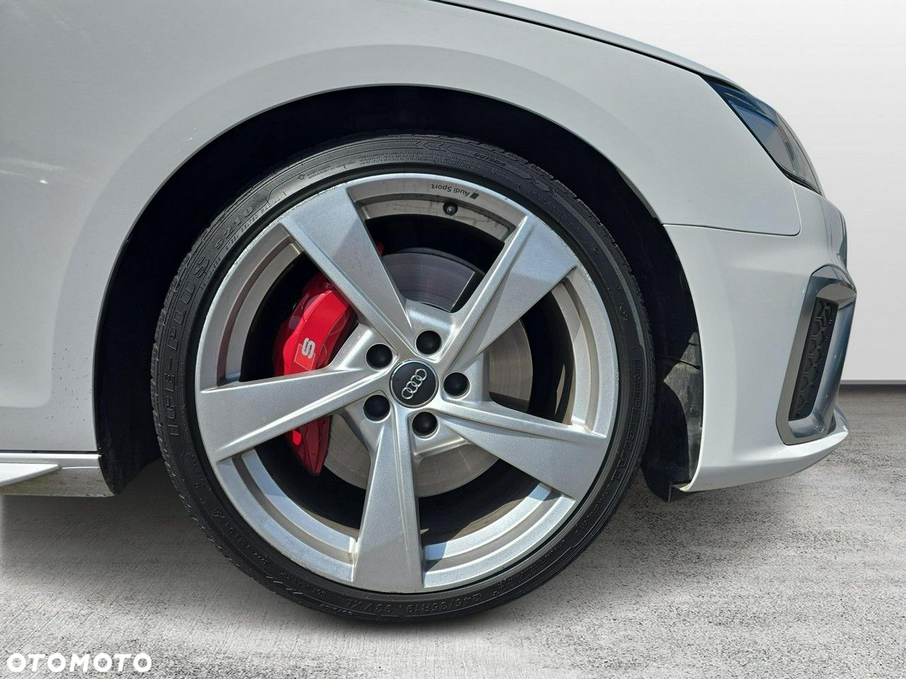 Audi A4 - 16