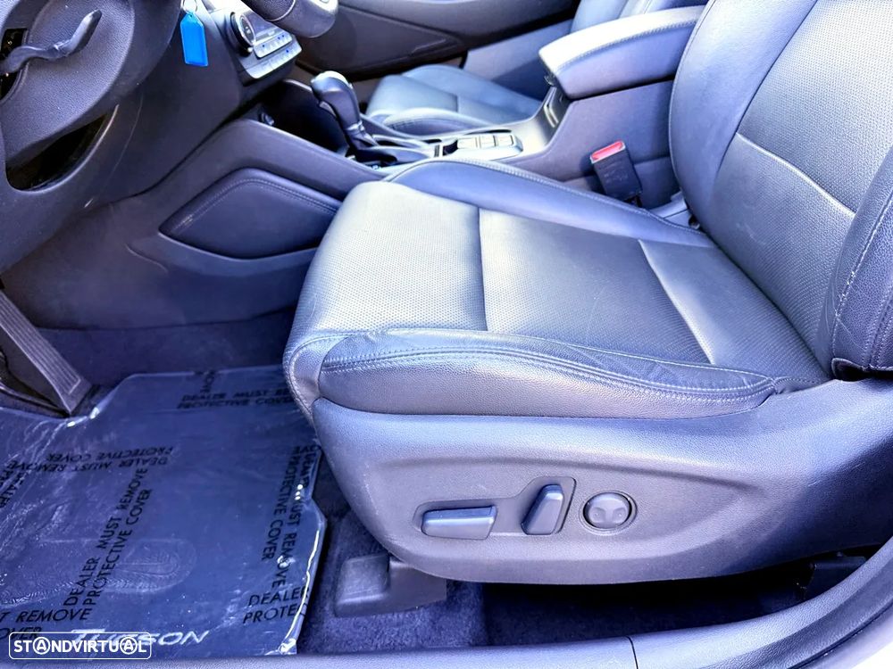Hyundai Tucson 1.7 CRDi Premium DCT - 23