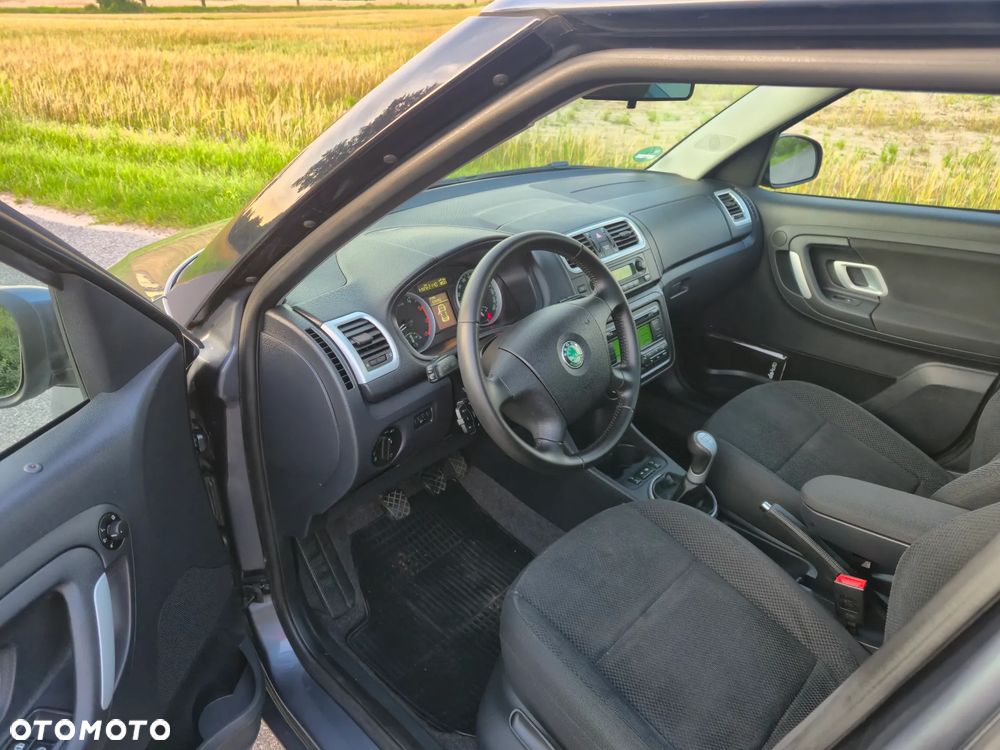Skoda Roomster 1.6 16V Comfort PLUS EDITION - 8