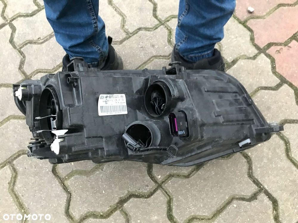 LAMPA VW CADDY 2K5 2015-19 REFLEKTOR ZWYKŁY CHROM - 7