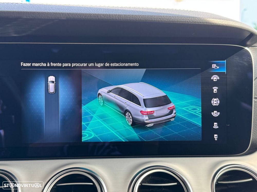 Mercedes-Benz E 300 de Avantgarde 4Matic - 16