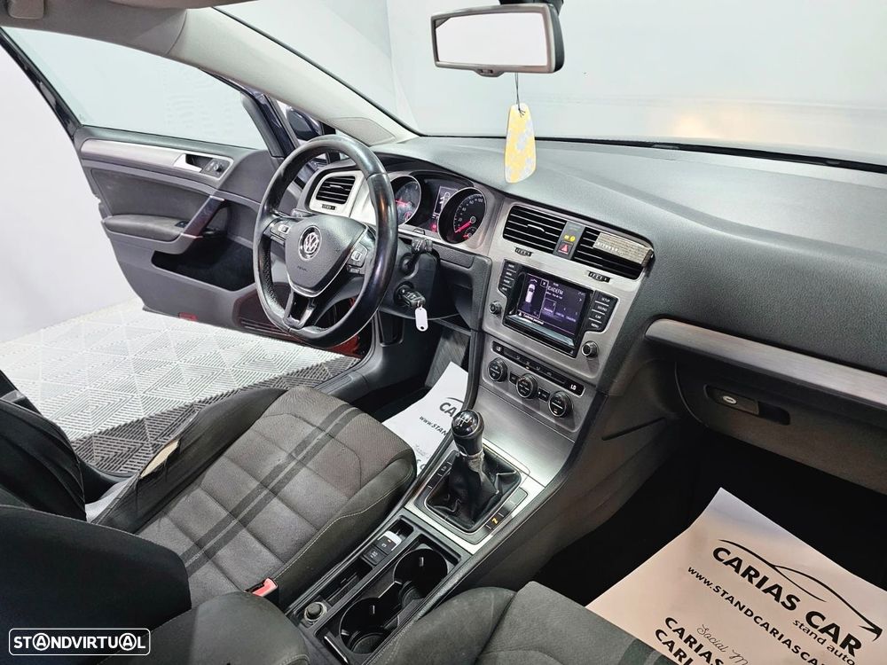 VW Golf Variant 1.6 TDi Highline - 22