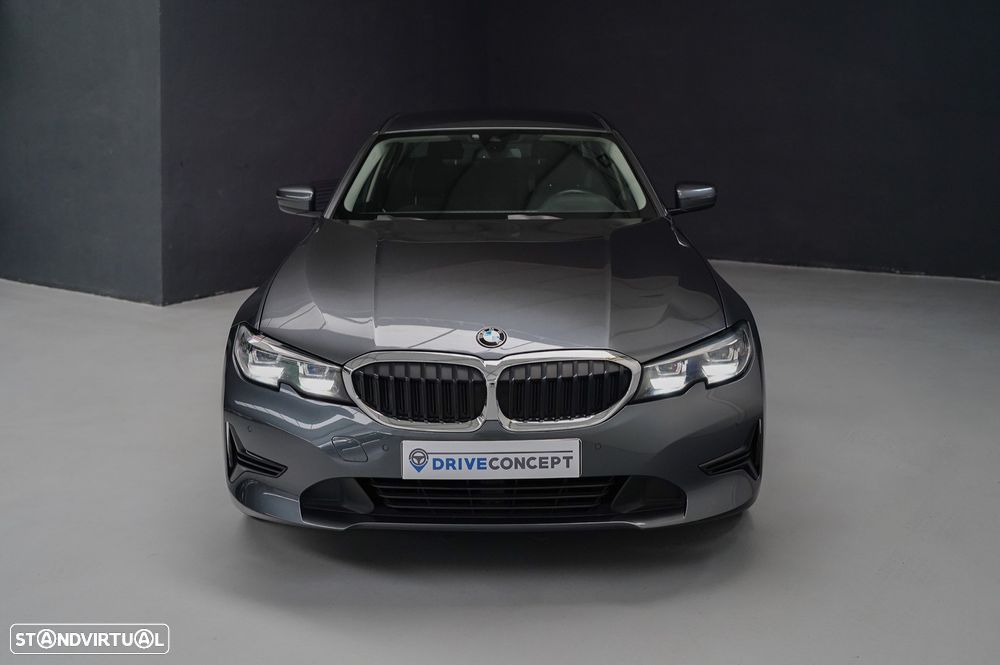 BMW 330 e Corporate Edition Auto - 3