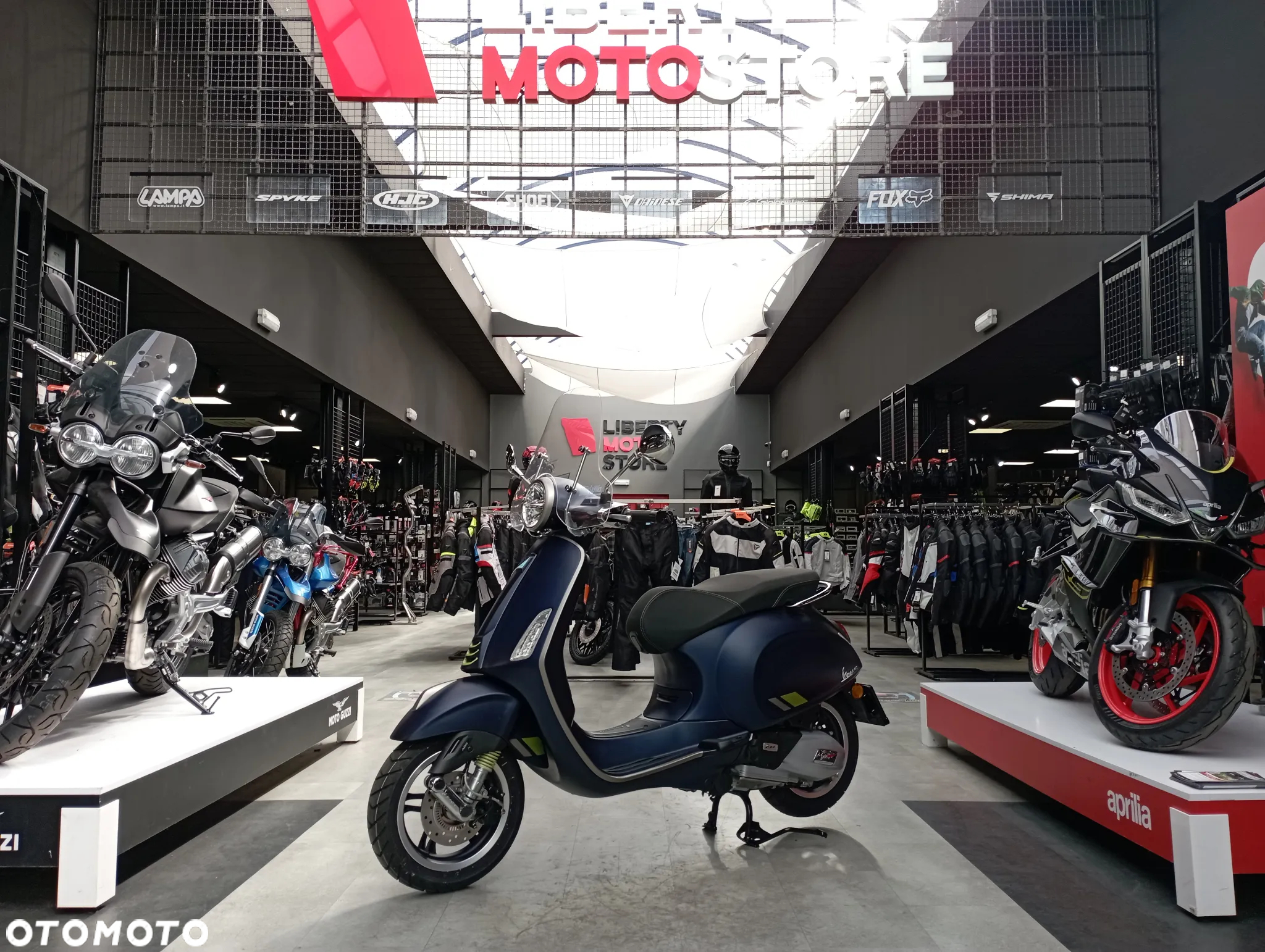 Vespa Primavera - 3
