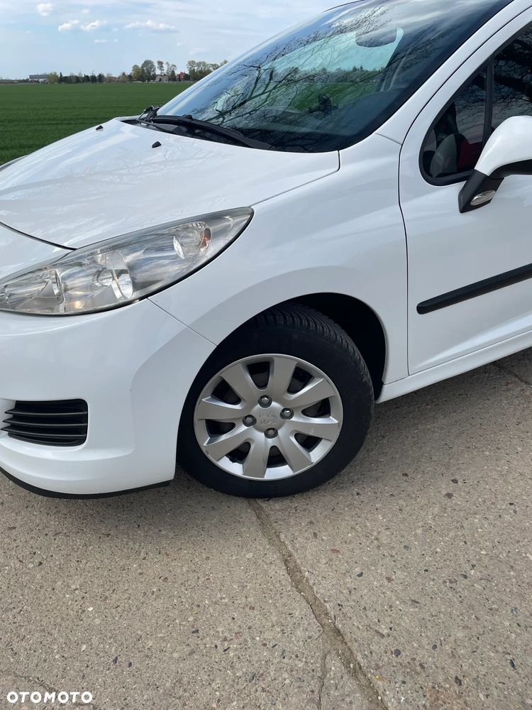 Peugeot 207 1.4 HDi Presence - 16
