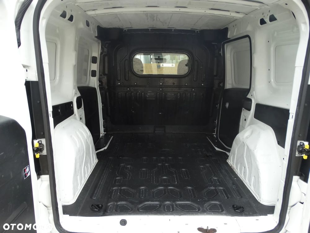 Opel Combo - 14