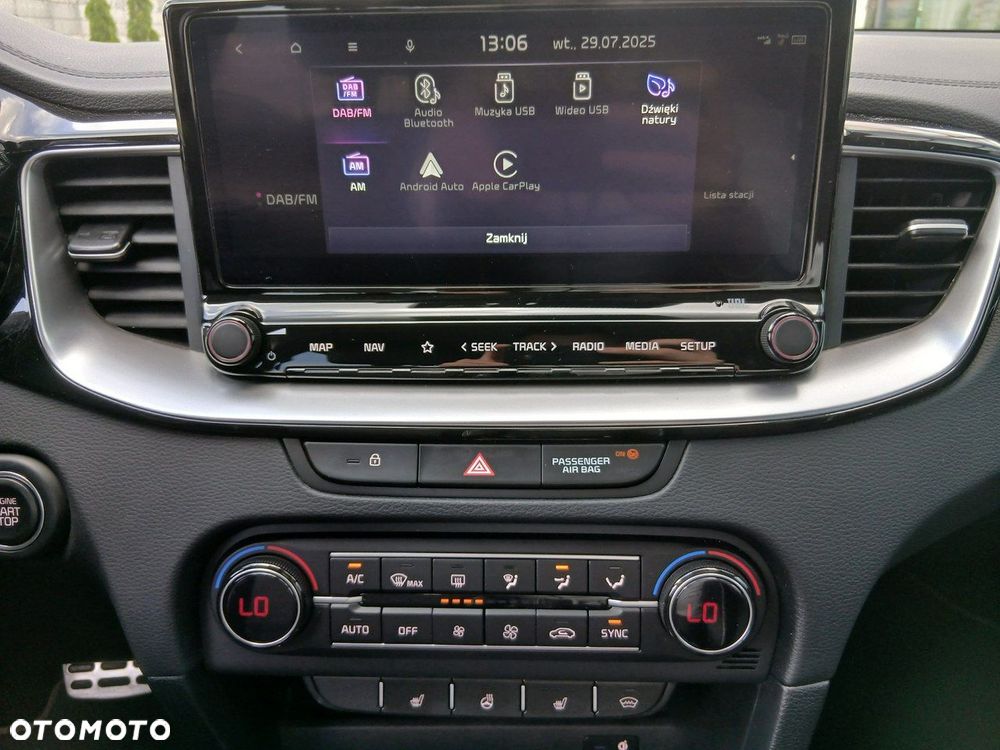 Kia Ceed - 29