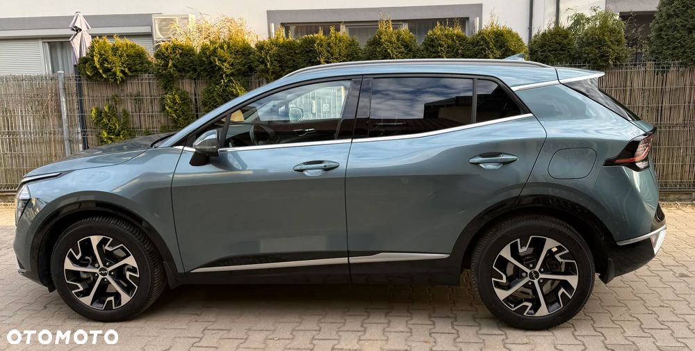 Kia Sportage 1.6 T-GDI HEV Business Line 2WD - 2