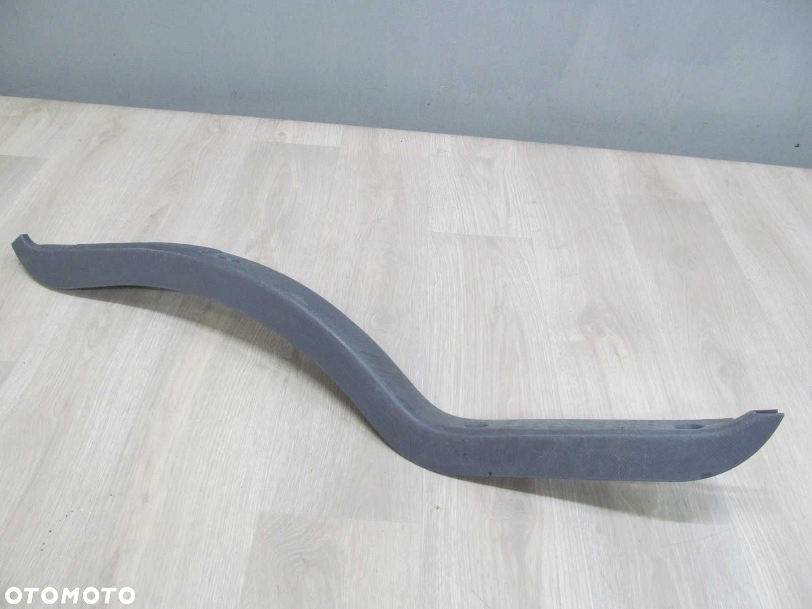 ISUZU N35 N NPR L GRAFTER LISTWA PROGOWA OSLONA PRAWA 07-18 - 4