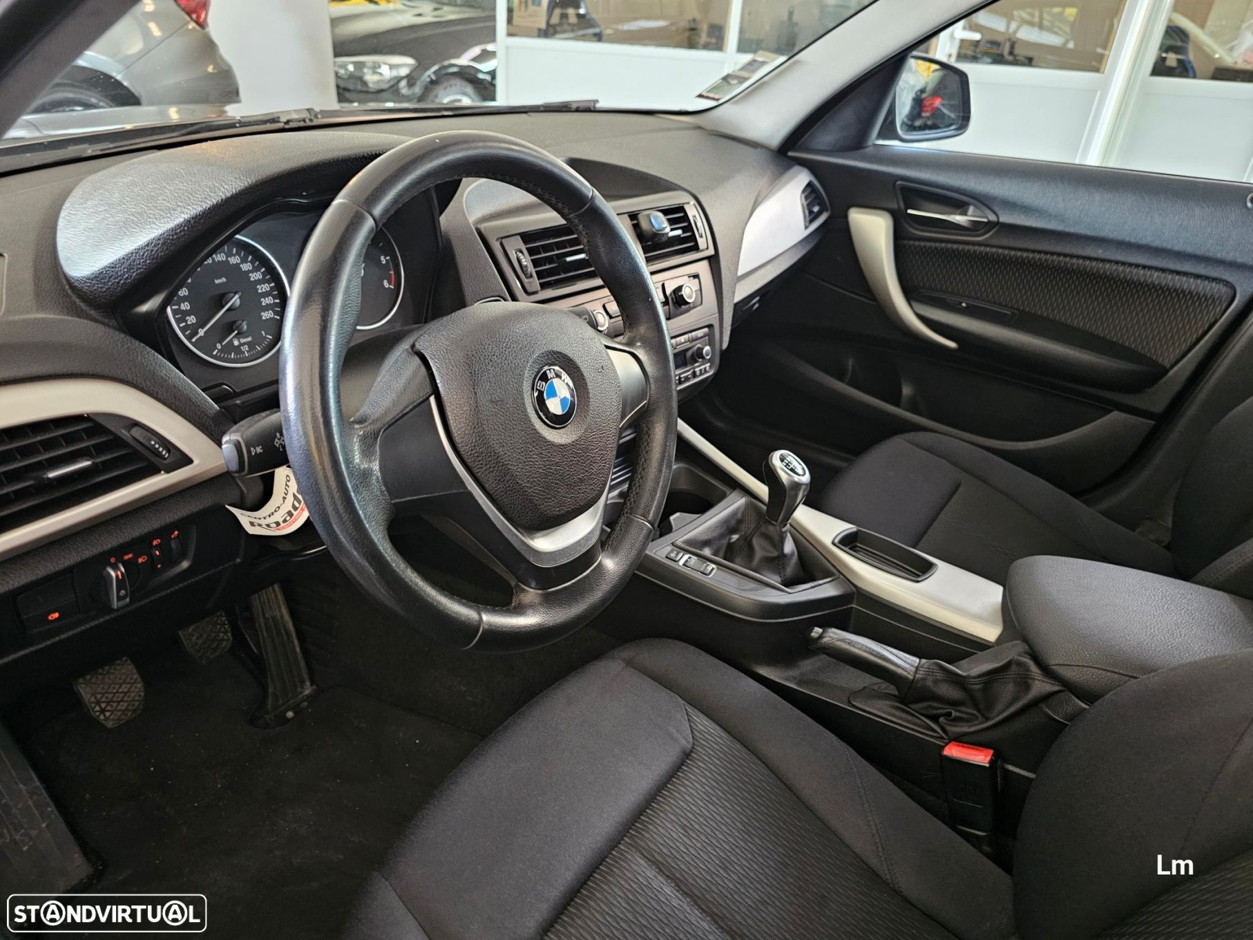 BMW 116 d EDynamics Line Urban - 13