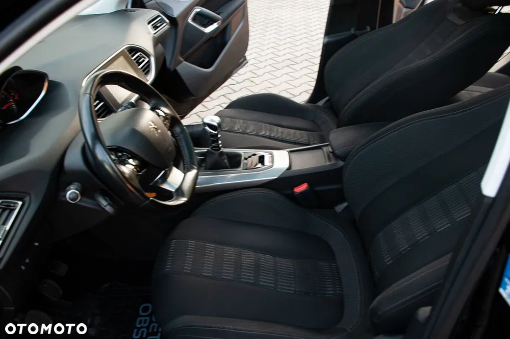 Peugeot 308 1.2 PureTech GPF Active Pack S&S - 37