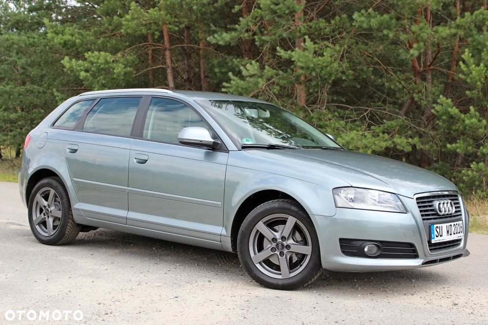 Audi A3 Sportback 1.6 Attraction - 2