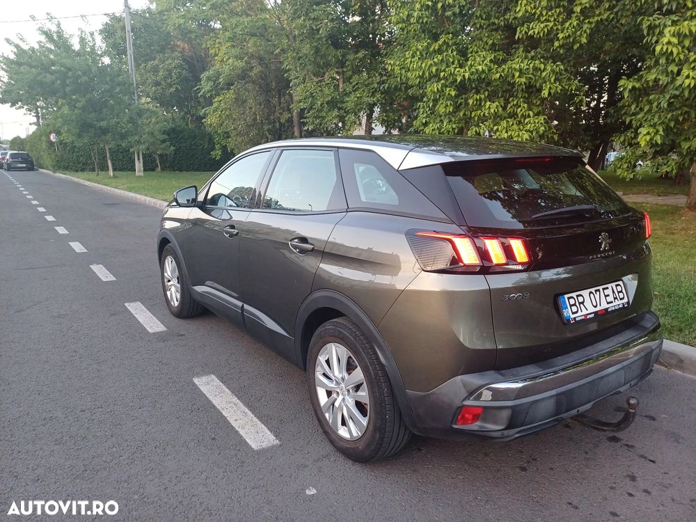 Peugeot 3008 1.2 PureTech Turbo S&S Access - 9