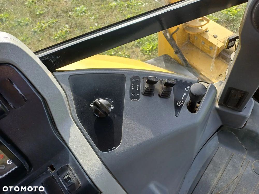 Caterpillar 432 - 14