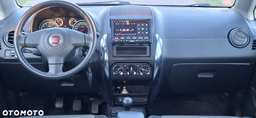 Fiat Sedici 1.6 16V 4x2 My - 13