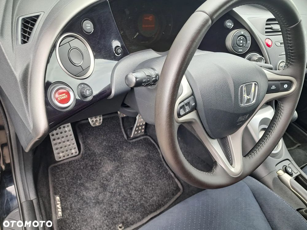 Honda Civic 1.4 Comfort - 26