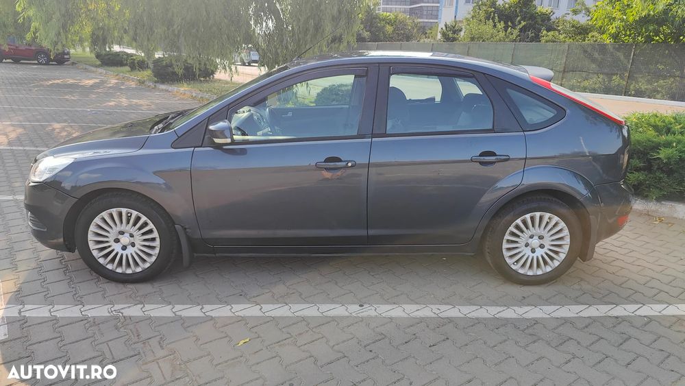 Ford Focus 1.6 Trend - 6