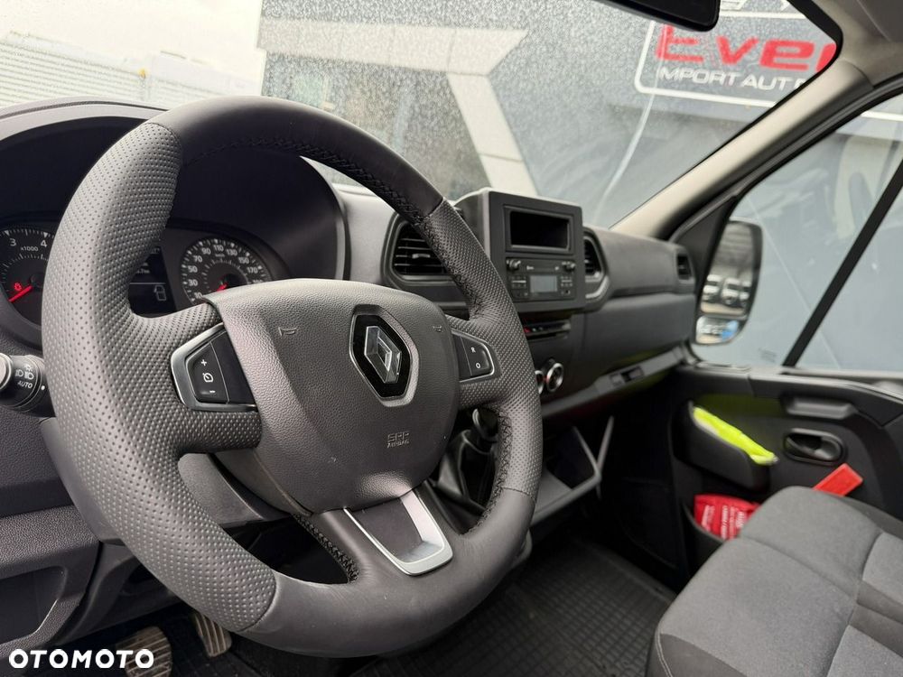 Renault Master - 11