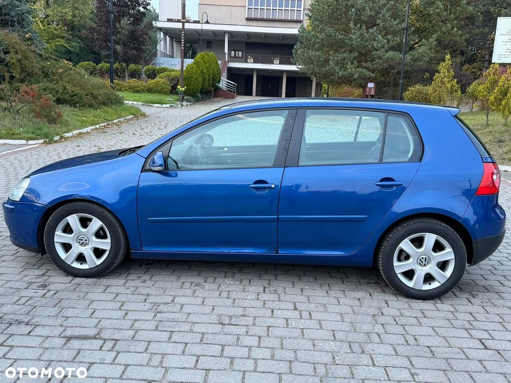 Volkswagen Golf 1.6 FSI Goal - 27
