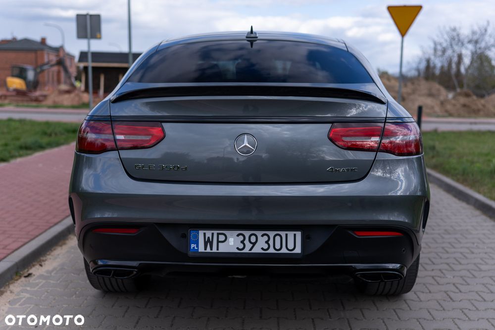 Mercedes-Benz GLE - 23