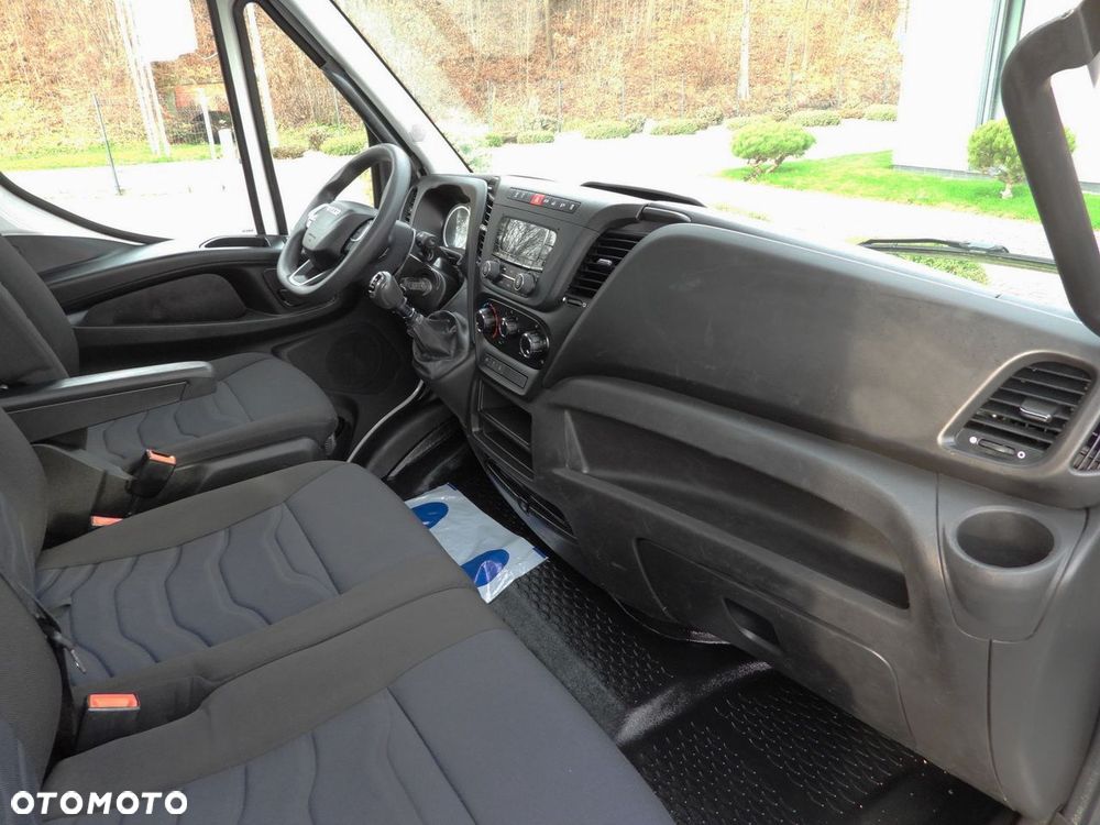 Iveco DAILY 35C14 WYWROTKA TEMPOMAT BLIŹNIACZE KOŁA KLIMATYZACJA  140KM - 38