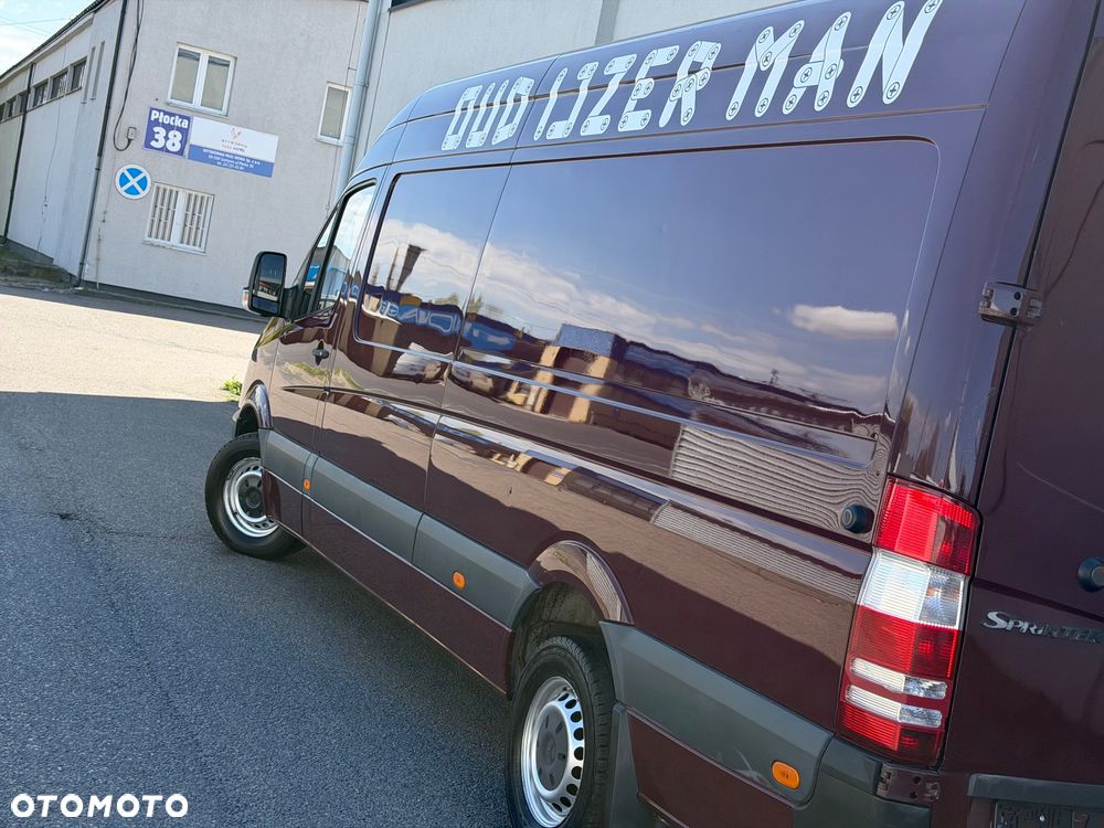 Mercedes-Benz Sprinter 319 - 35