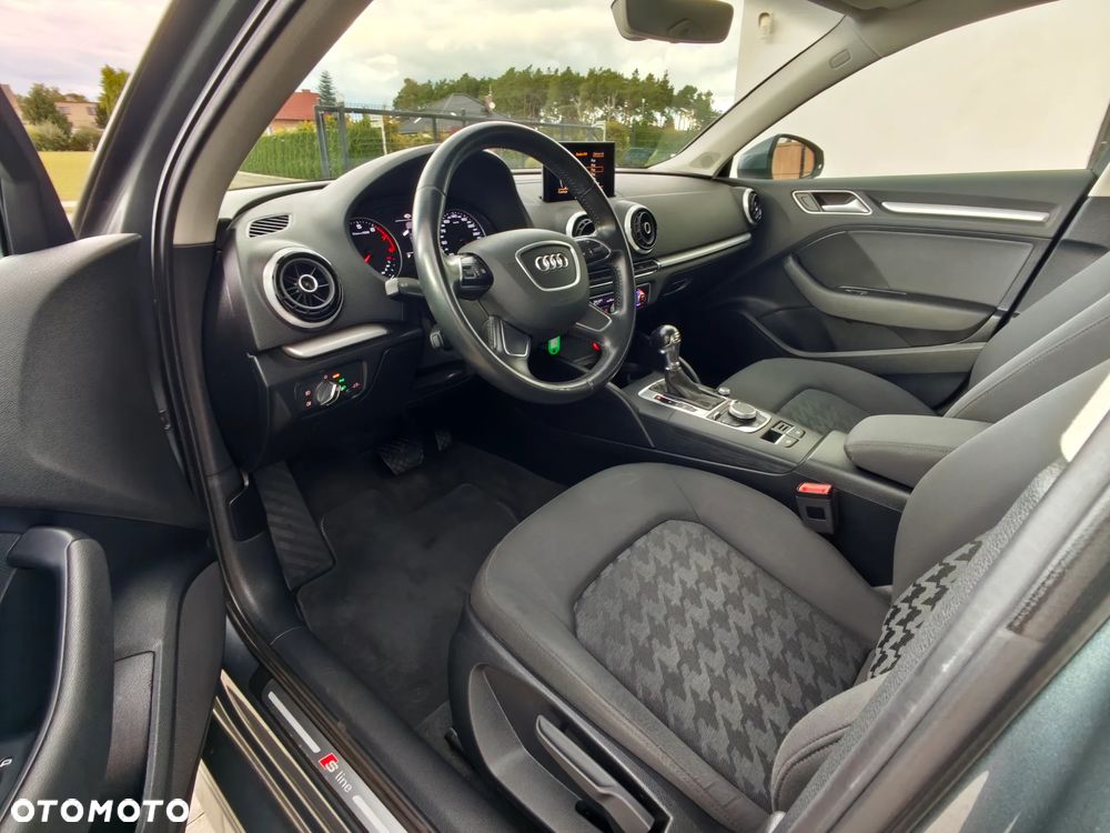 Audi A3 2016 photo 5