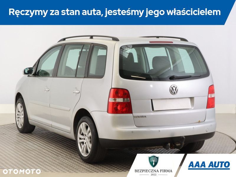 Volkswagen Touran - 6