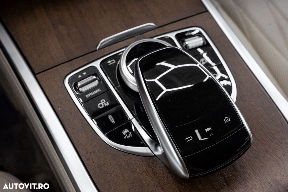 Mercedes-Benz G AMG 63 AMG Speedshift 9G-TRONIC - 36
