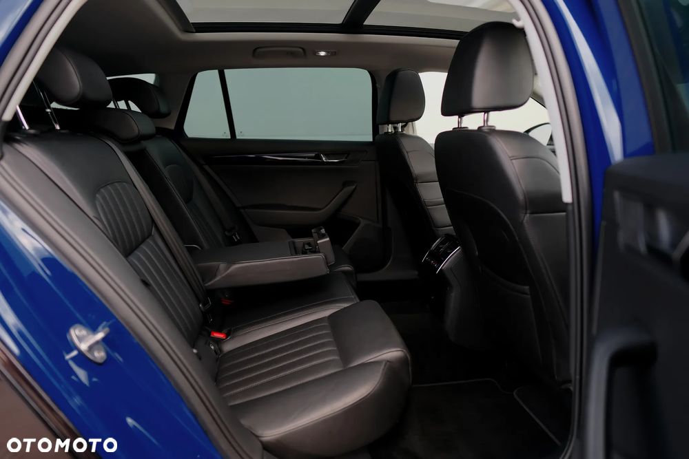 Skoda Superb 2.0 TSI 4x4 L&K DSG - 20