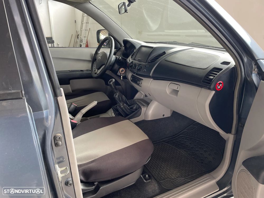 Mitsubishi L200 2.5 DI-D - 16