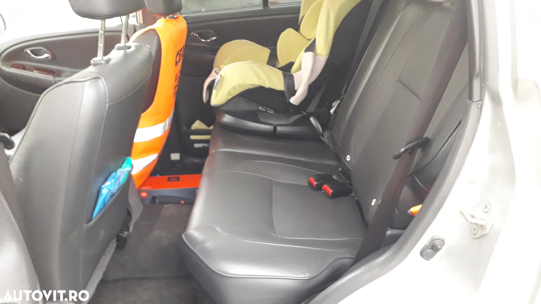 Suzuki Grand Vitara 2.0 Limited - 8