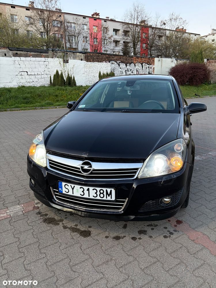 Opel Astra 1.9 CDTI Sport - 1