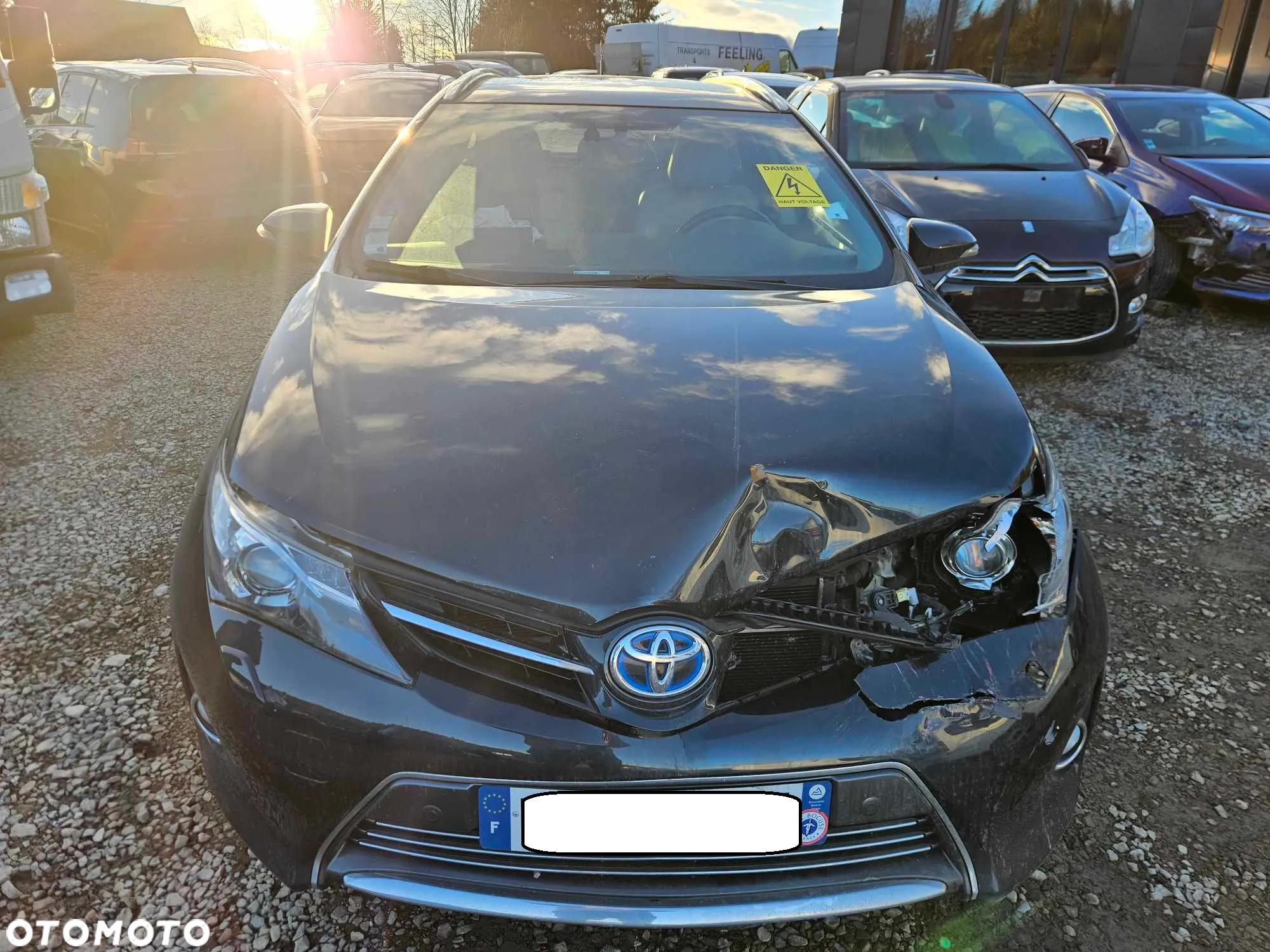Toyota Auris 1.8 VVT-i Hybrid Automatik Edition S+ - 6