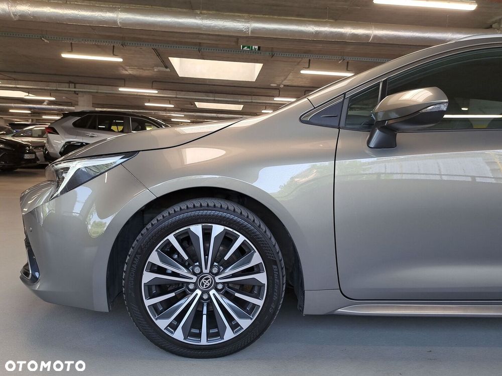 Toyota Corolla 1.8 Hybrid Style - 37